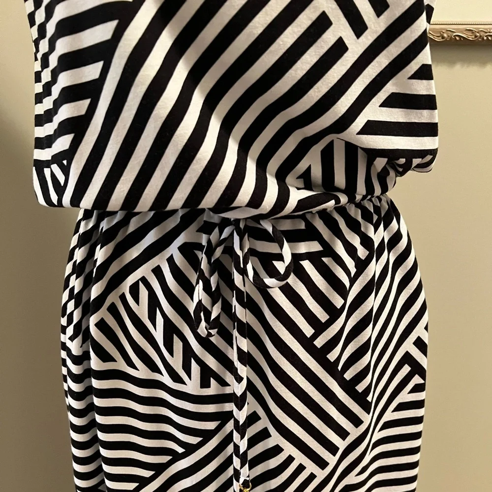 Tommy Bahama strapless maxi Dress - Picture 2 of 5